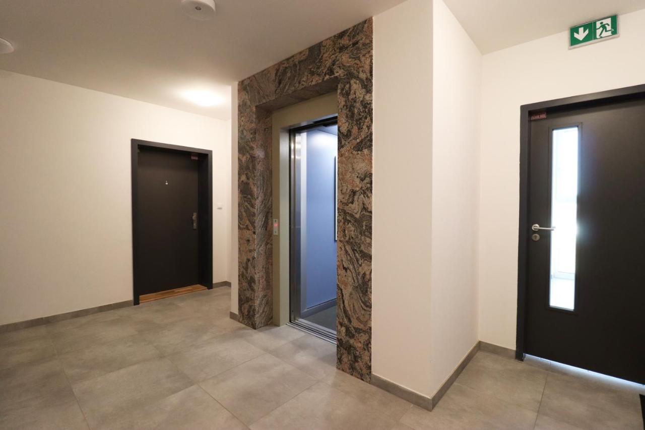 M.K. Apartment 포프라트 외부 사진